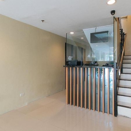 Urbanview At San Antonio'S Place Sampaloc Manila Bagian luar foto